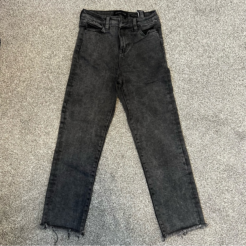 Kendall + Kylie Charcoal Denim Cropped Jeans Size 3/26